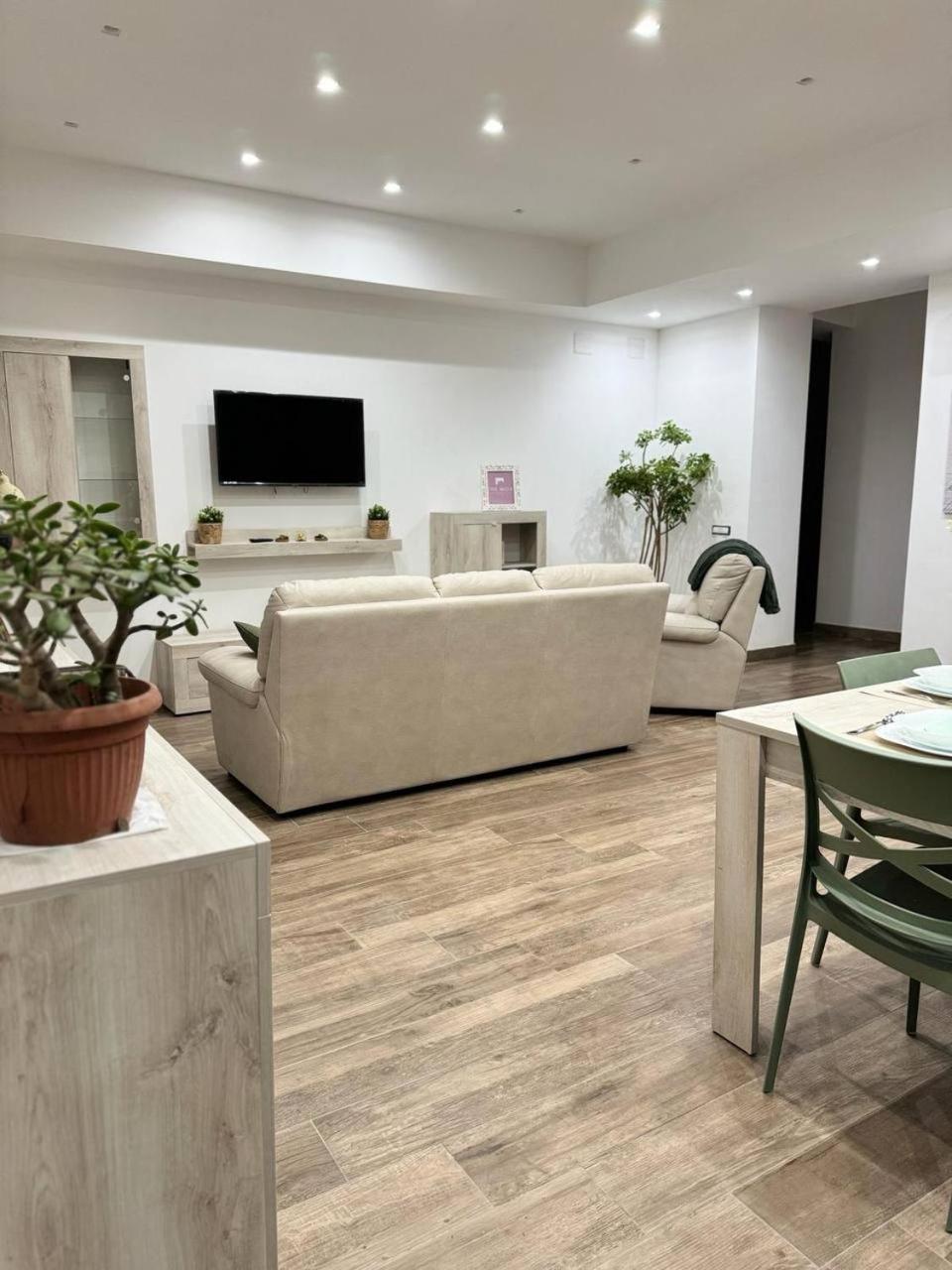 280 Mt Dalla Metro The Mox Luxury Apartament Apartment Naples Exterior photo